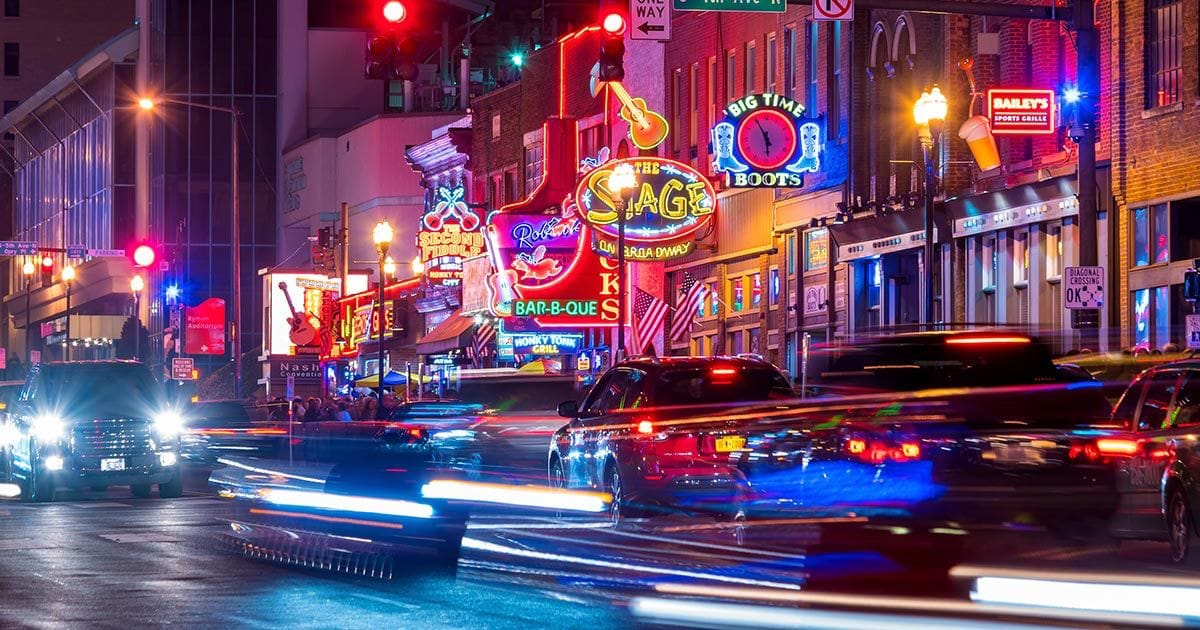 Honky-tonks in downtown Nashville
